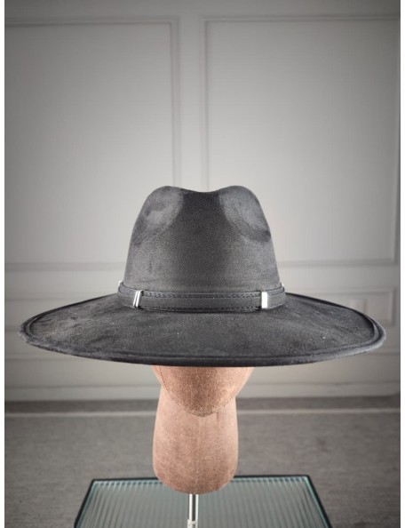 BLACK CIRCLE HAT