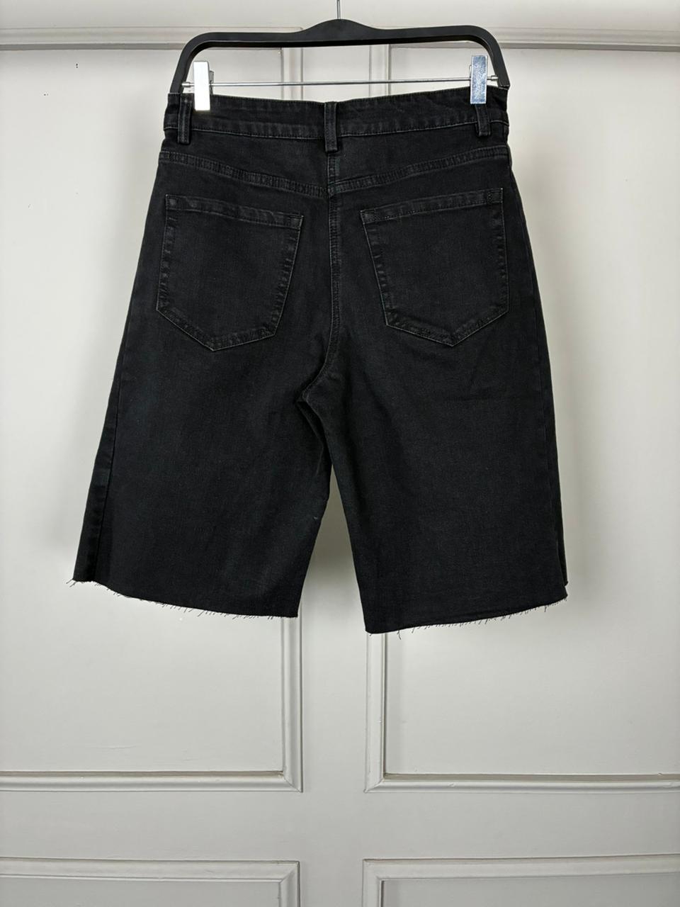 THE LONG SHORTS