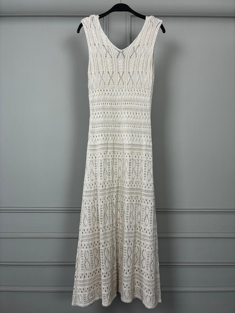 THE KNIT DRESS