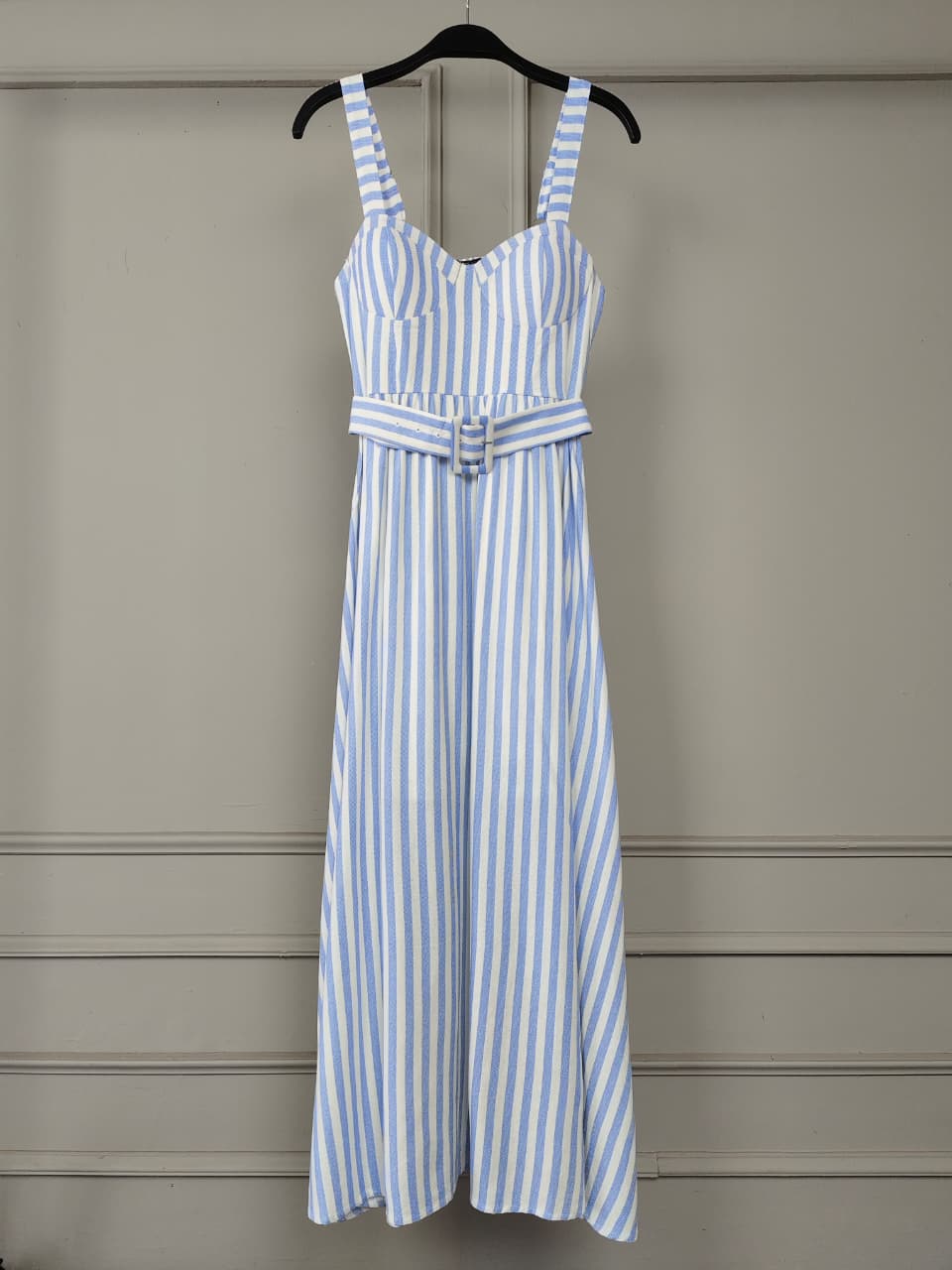 THE SPAGUETTI DRESS