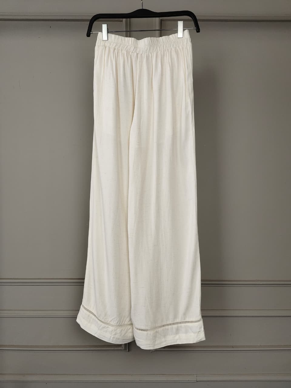 THE NATURAL PANTS