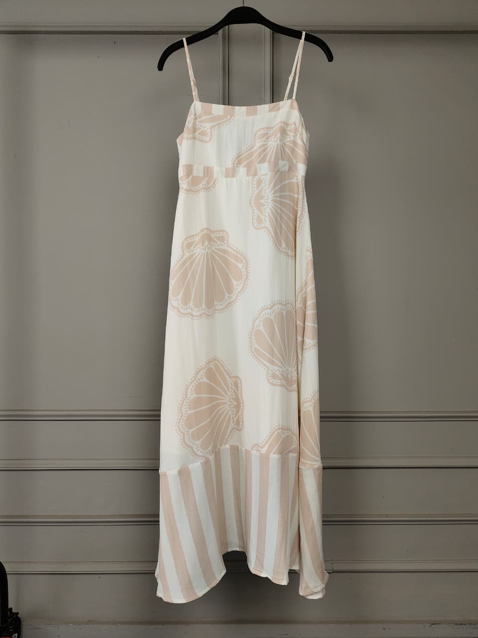 THE SEASHELL DRESS