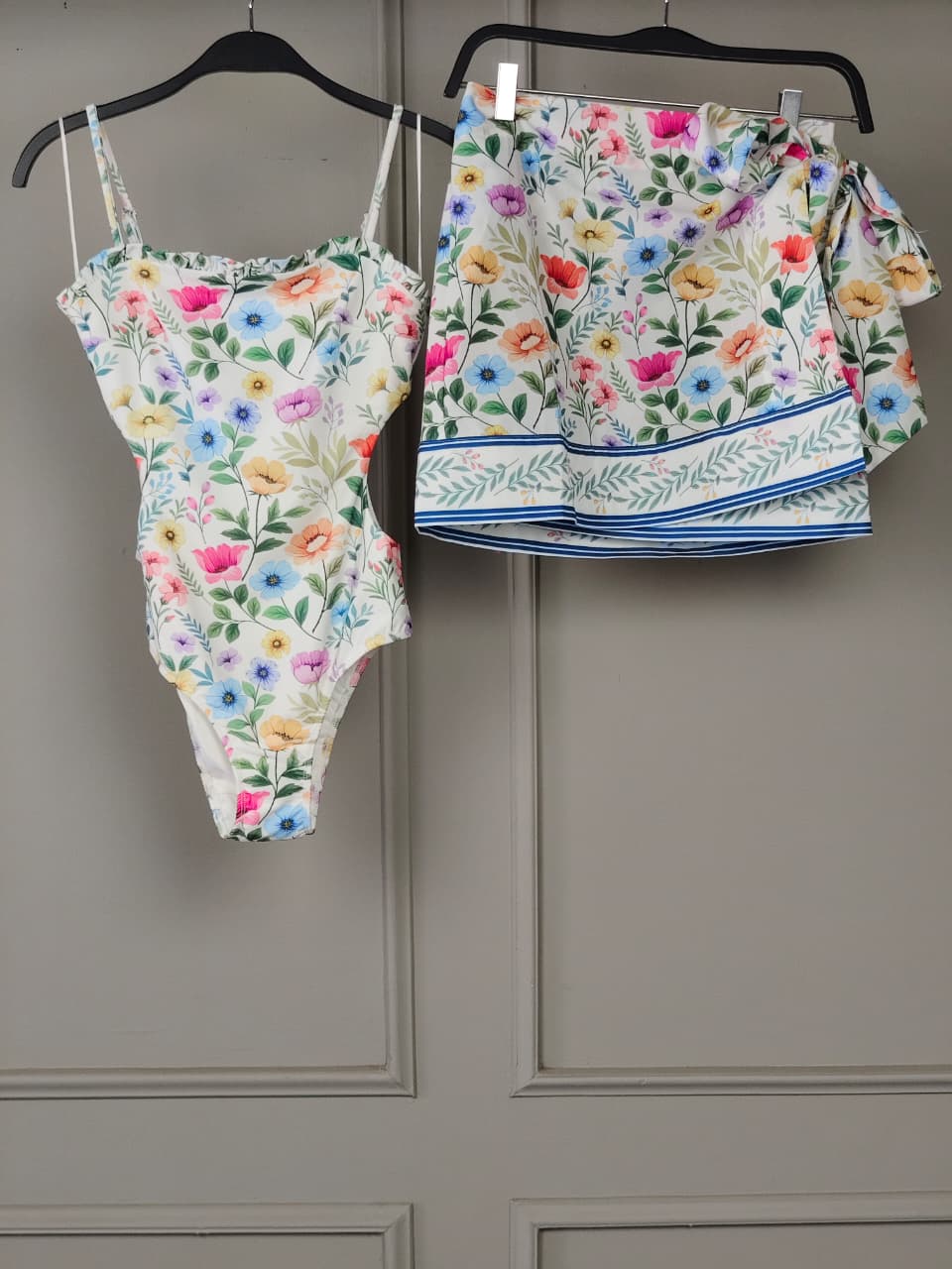 THE FLORAL SWIM