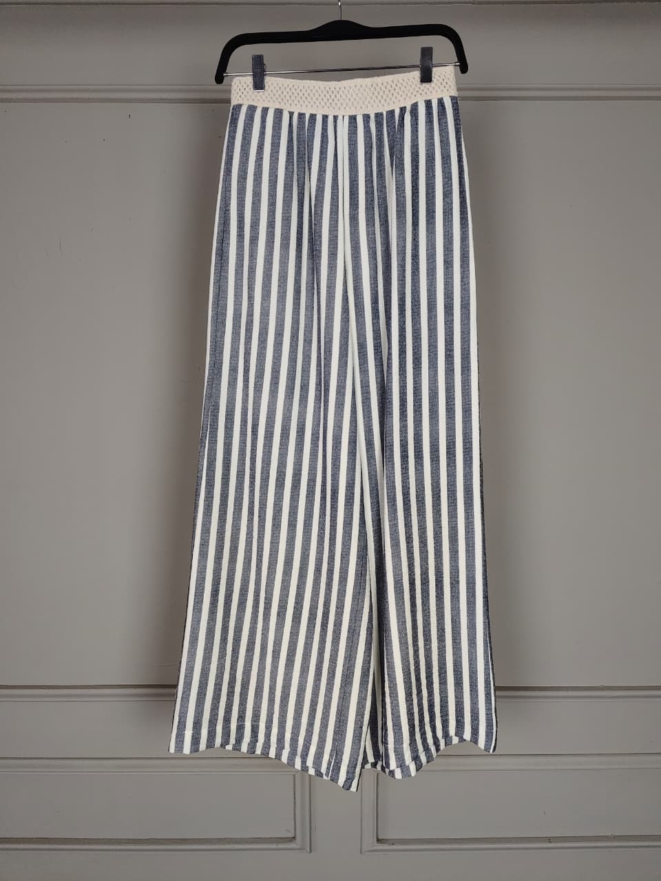 CHAMBRAY STRIPE