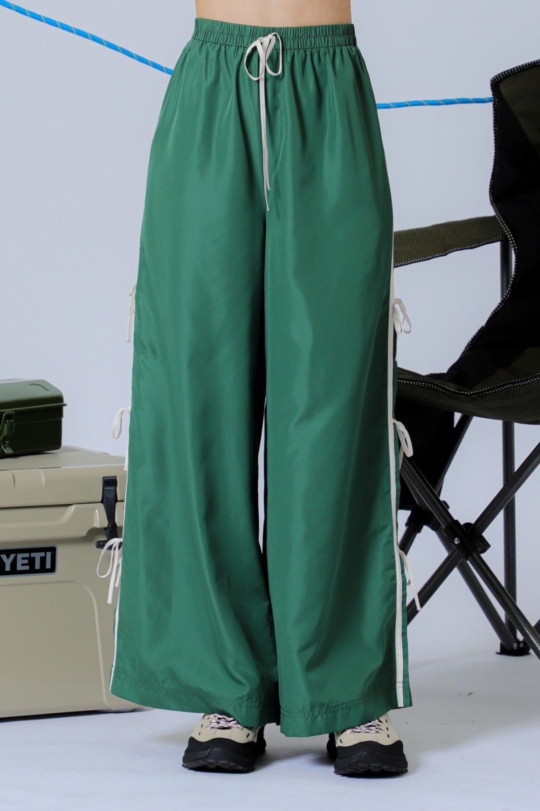 THE JOGGER GREEN