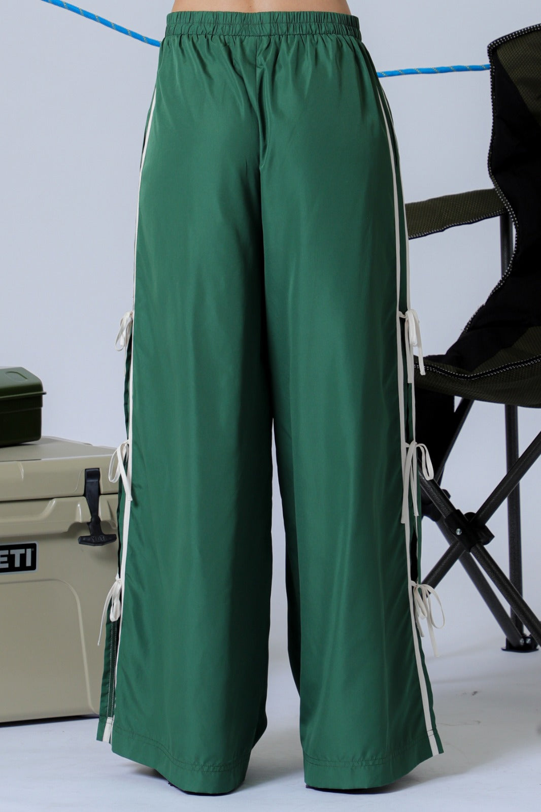 THE JOGGER GREEN