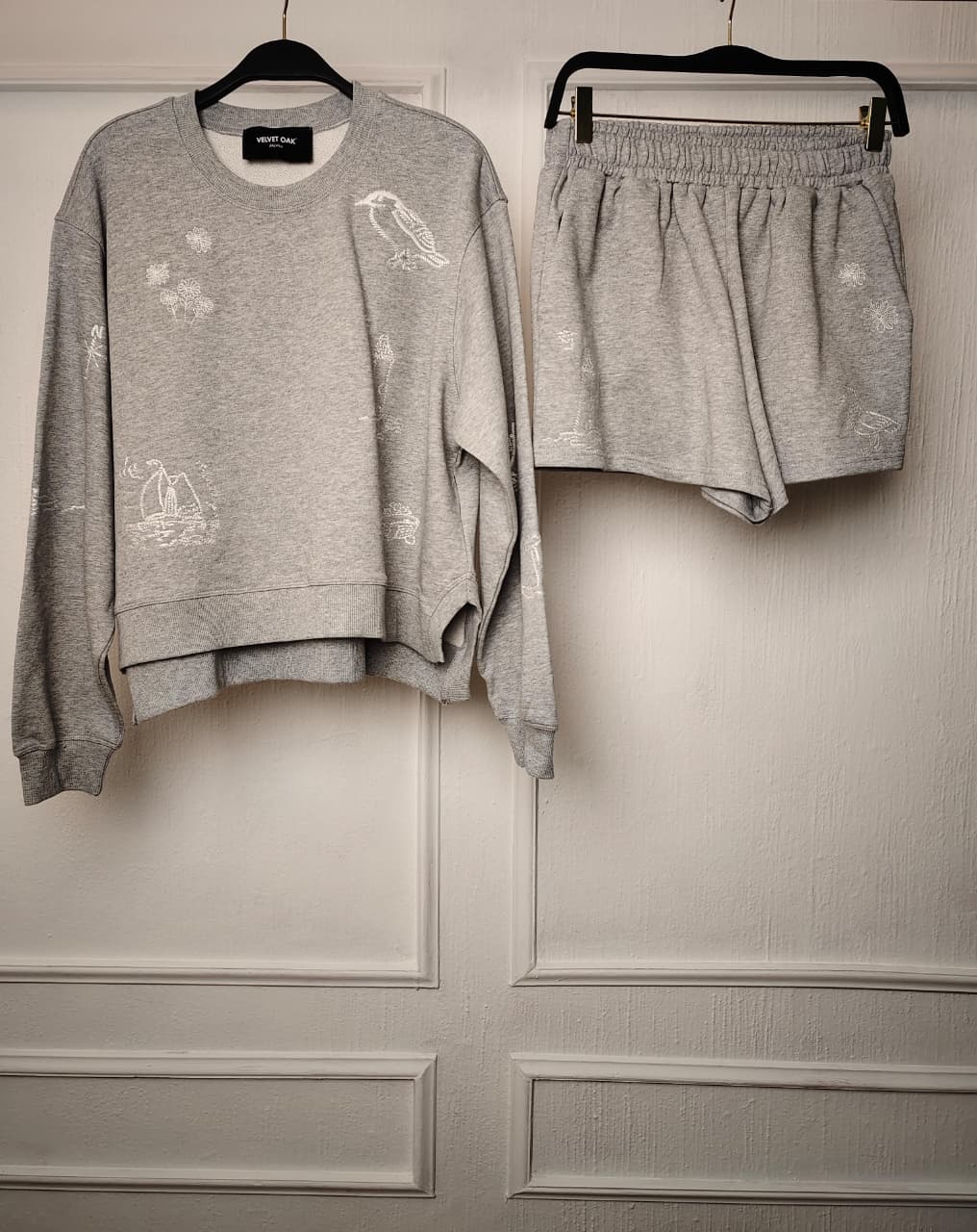 BELLONA GREY
