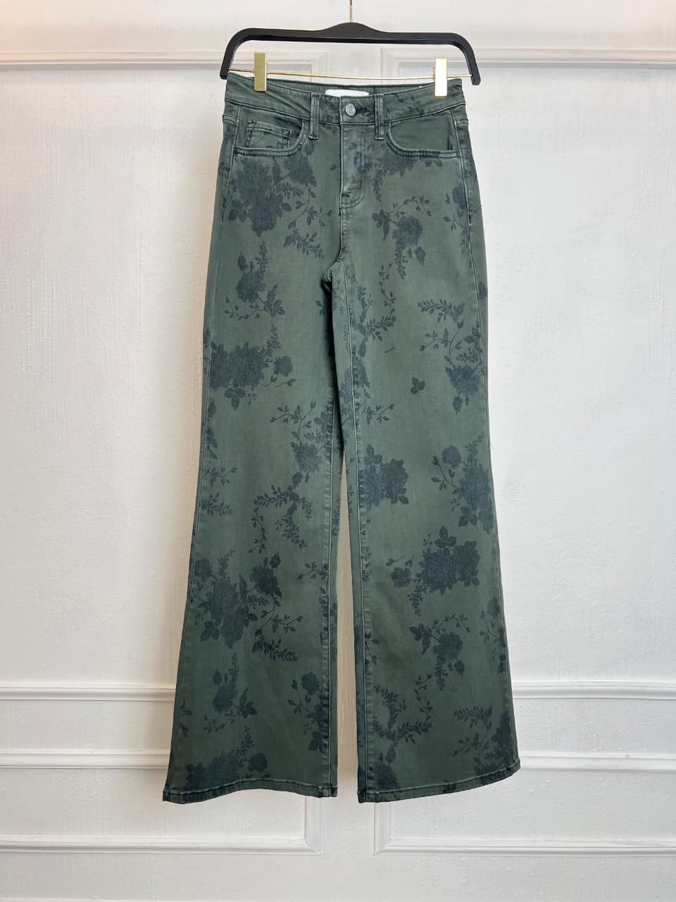 GREEN FLORAL