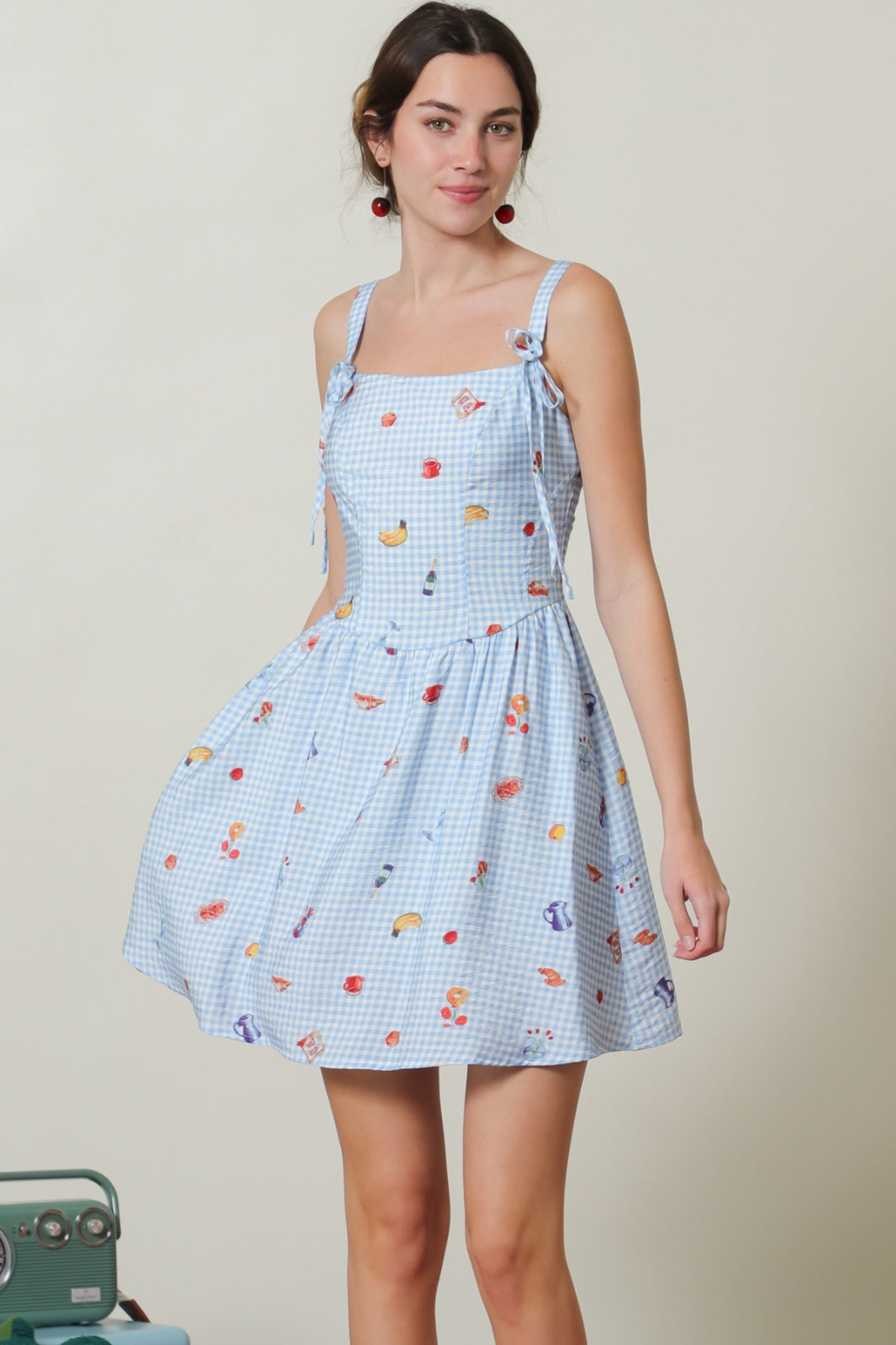 THE GINGHAM